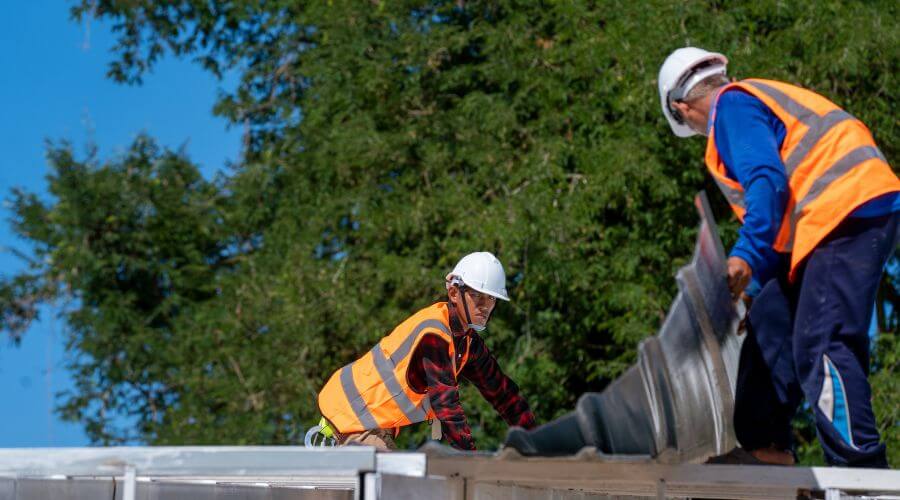 Professional Flat Roofing Installation in Galt, IL